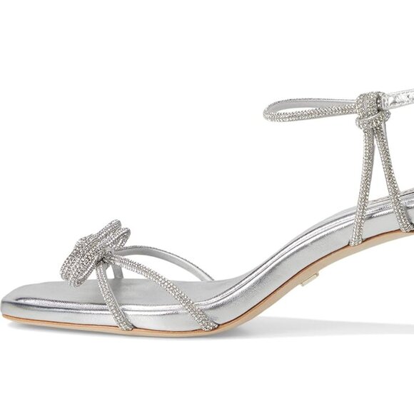 NWB Badgley Mischka® Dandelion Womens 8 Silver - Picture 6 of 6